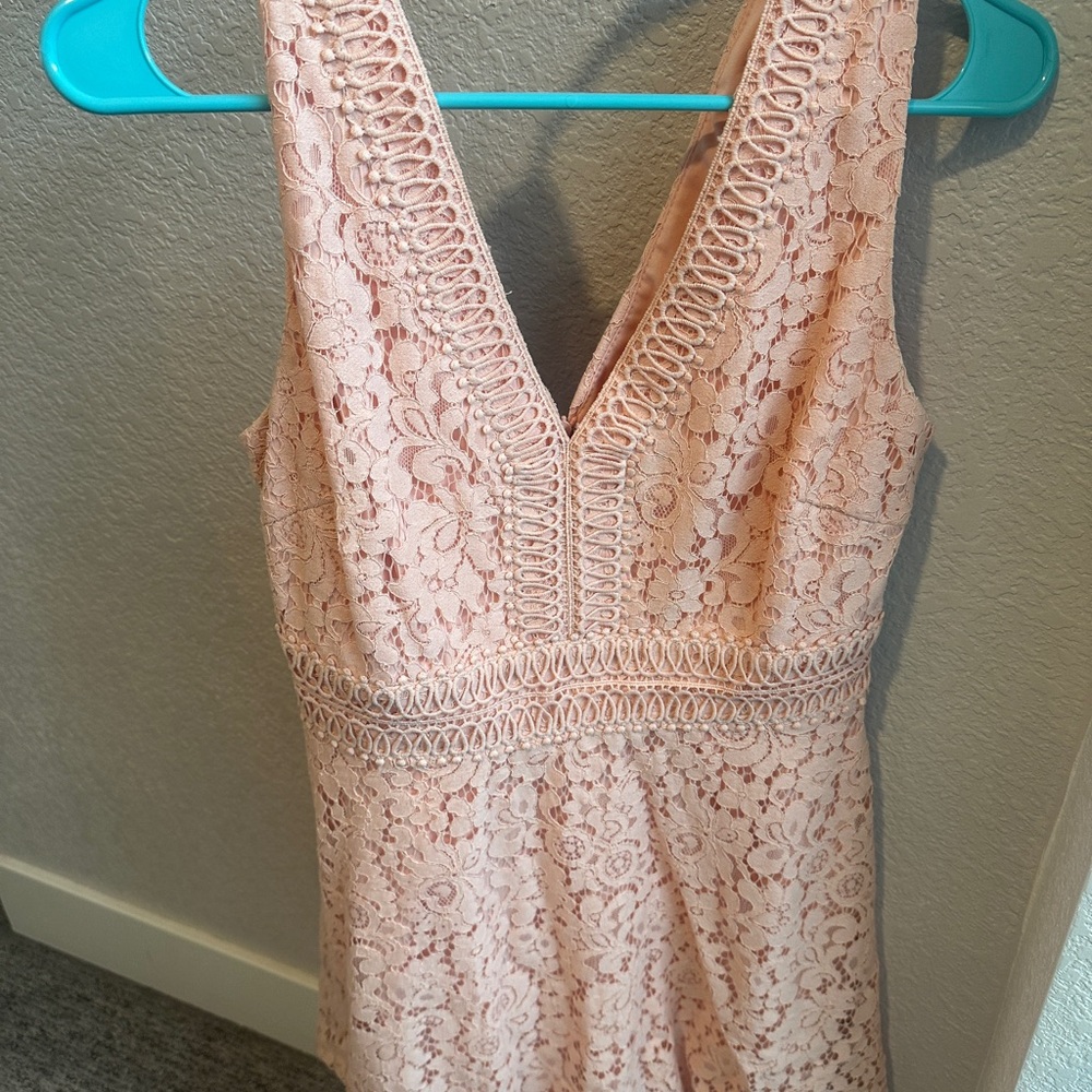 Elegant Lace V-Neck Dress in Pink